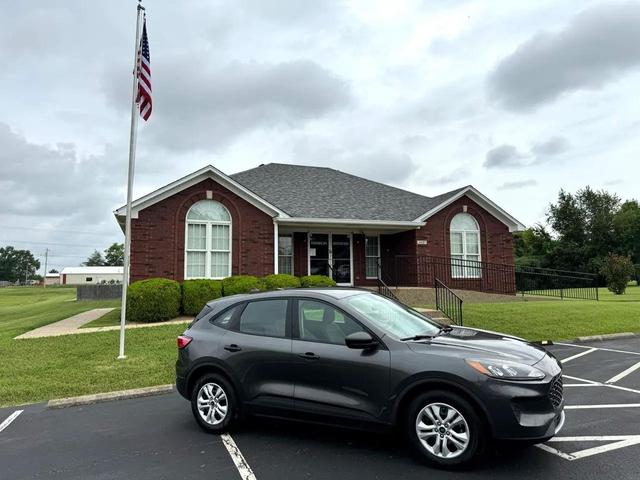 Photo of 2020 Gray Ford Escape