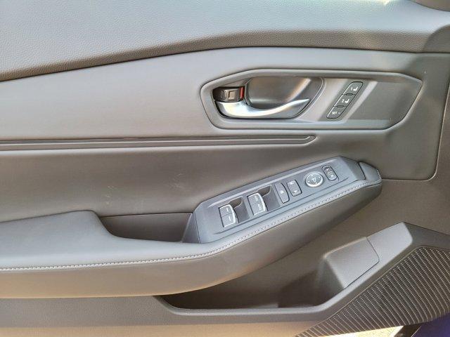 Photo of 2025 Still Night Pearl Honda Accord Hybrid
