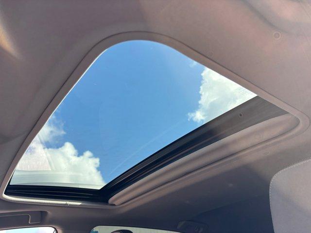 Photo of 2018 Silver Sky Metallic Toyota RAV4