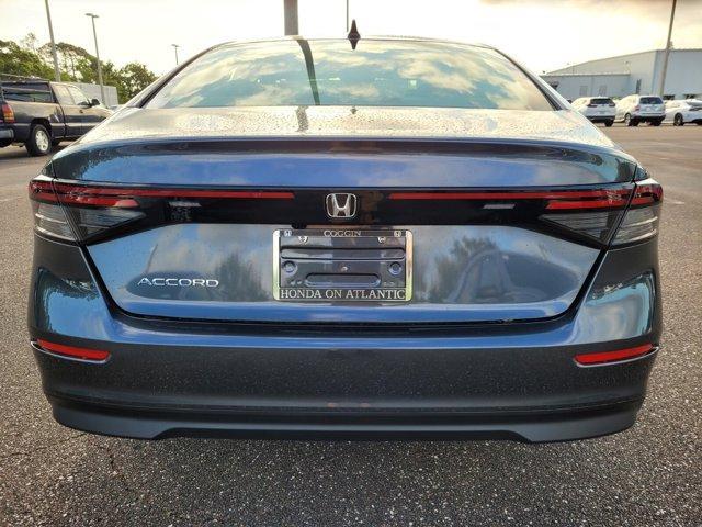 Photo of 2025 Meteorite Gray Metallic Honda Accord