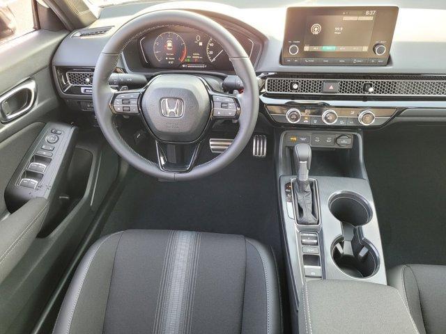 Photo of 2026 Platinum White Pearl Honda Civic