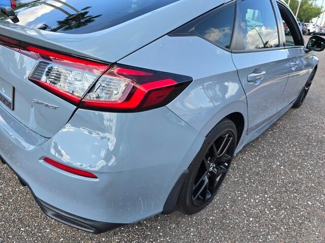 Photo of 2023 Sonic Gray Pearl Honda Civic