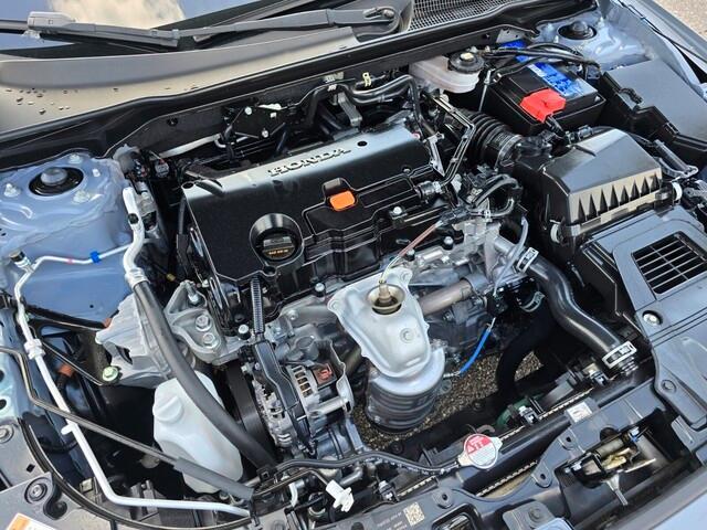 Photo of 2023 Sonic Gray Pearl Honda Civic