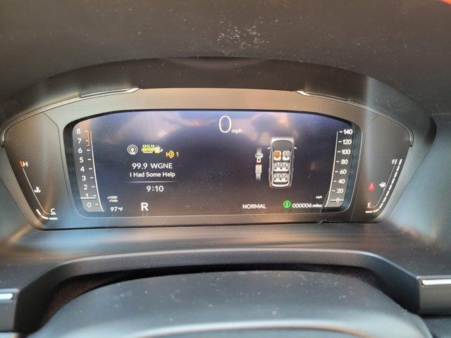 Photo of 2025 Crystal Black Pearl Honda Pilot