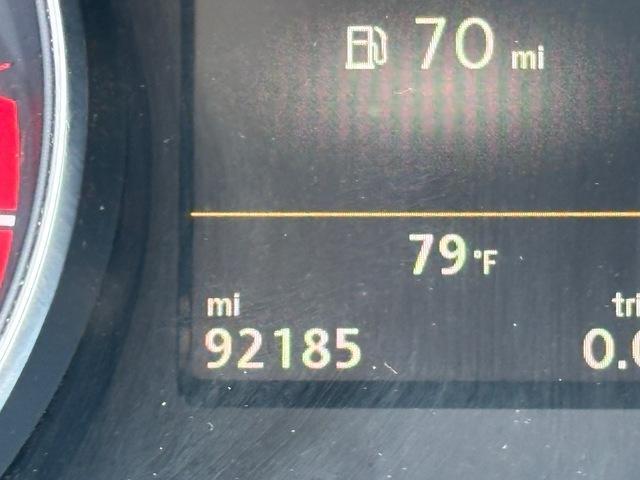 Photo of 2017 Platinum Gray Metallic Volkswagen Passat