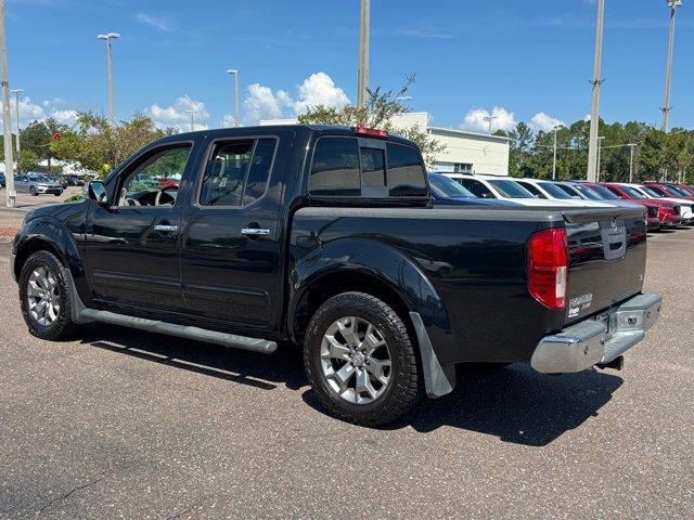 Photo of 2019 Magnetic Black Pearl Nissan Frontier