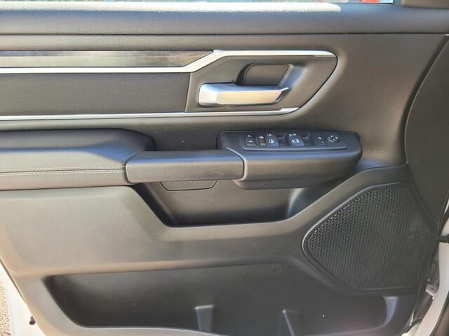 Photo of 2023 Bright White Clearcoat RAM 1500
