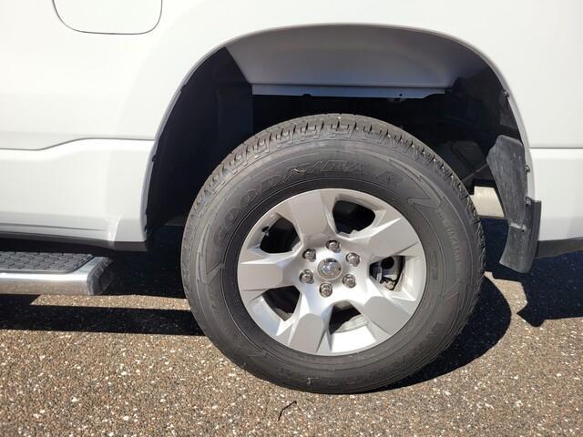 Photo of 2023 Bright White Clearcoat RAM 1500