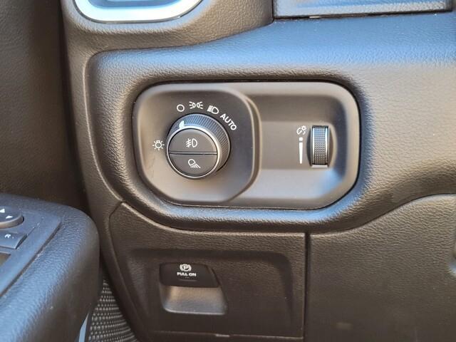 Photo of 2023 Bright White Clearcoat RAM 1500
