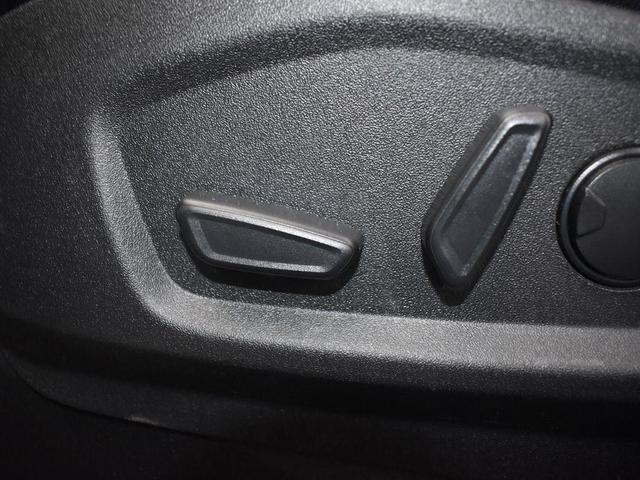 Photo of 2024 Carbonized Gray Metallic Ford Edge