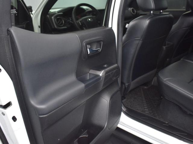 Photo of 2023 Ice Toyota Tacoma