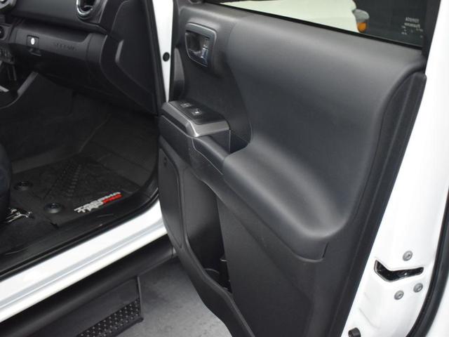 Photo of 2023 Ice Toyota Tacoma