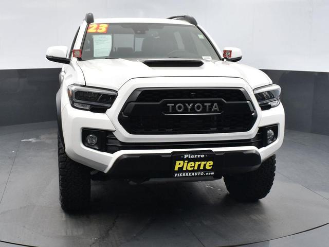 Photo of 2023 Ice Toyota Tacoma