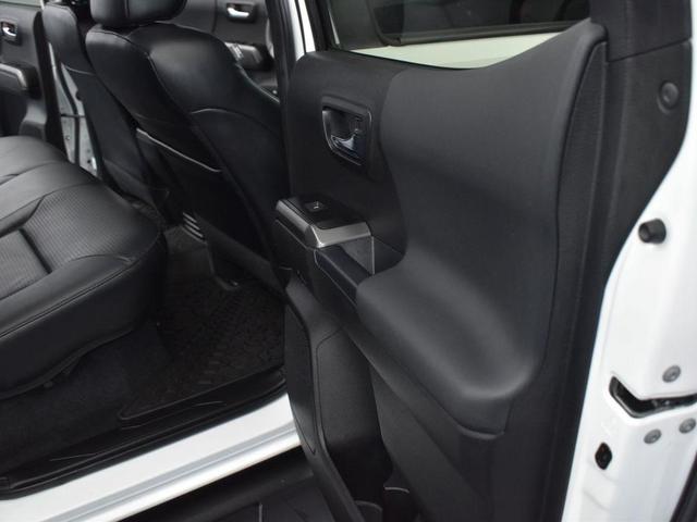 Photo of 2023 Ice Toyota Tacoma