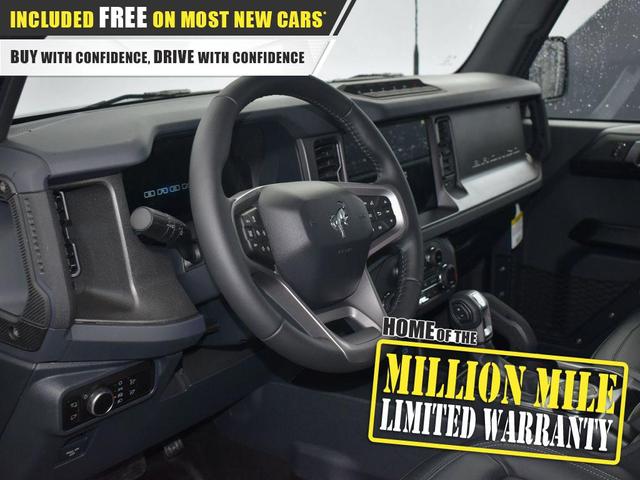 Photo of 2025 Gray Metallic Ford Bronco