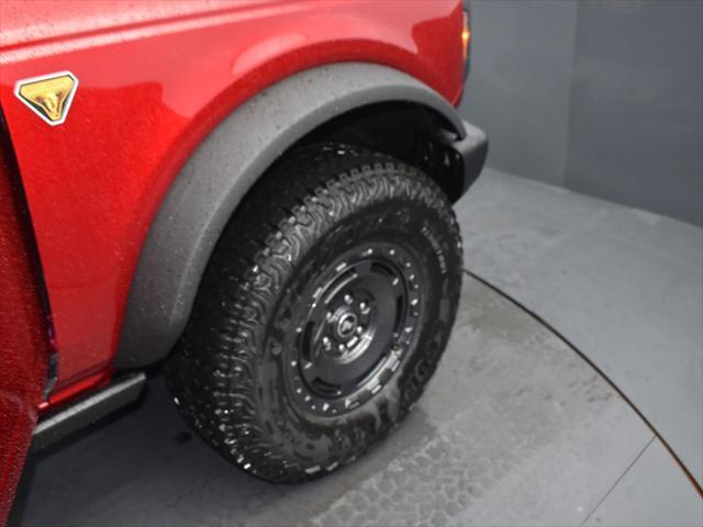 Photo of 2025 Ruby Red Ford Bronco