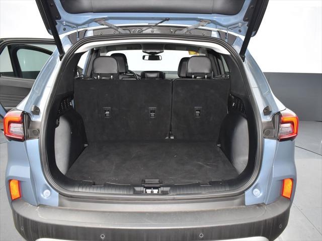 Photo of 2024 Vapor Blue Ford Escape