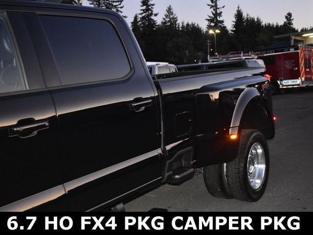 Photo of 2025 Agate Black Metallic Ford F-450
