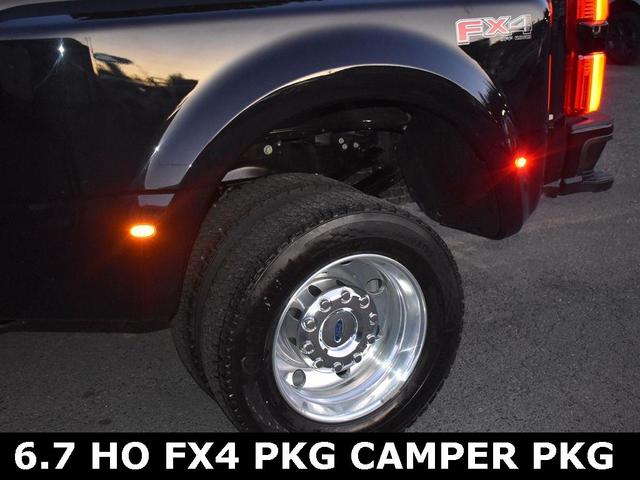 Photo of 2025 Agate Black Metallic Ford F-450