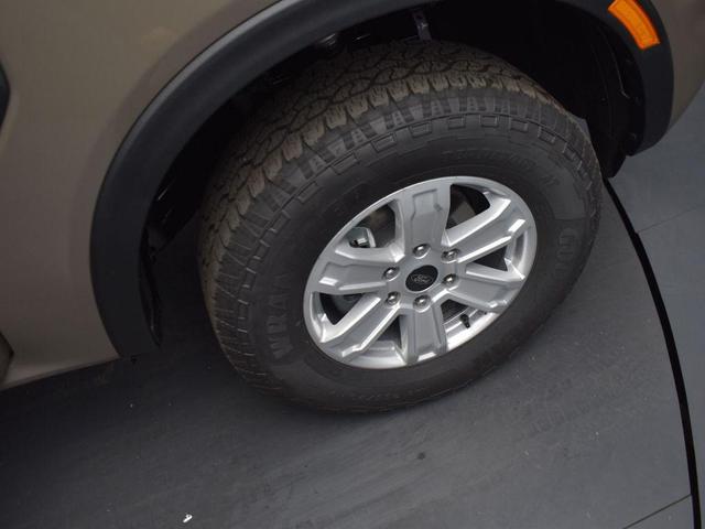 Photo of 2025 Gray Ford Ranger