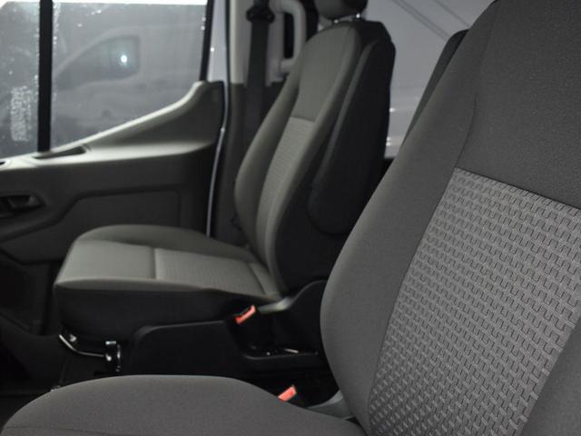 Photo of 2025 Oxford White Ford Transit-250