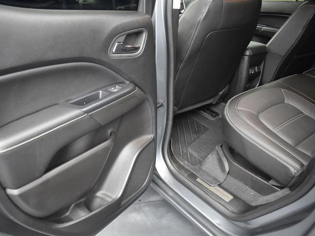 Photo of 2020 Satin Steel Metallic GMC Canyon