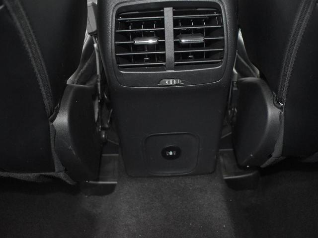 Photo of 2024 Black Metallic Ford Escape