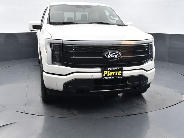 Photo of 2025 White Ford F-150 Lightning