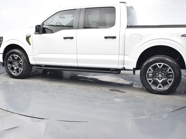 Photo of 2024 Oxford White Ford F-150