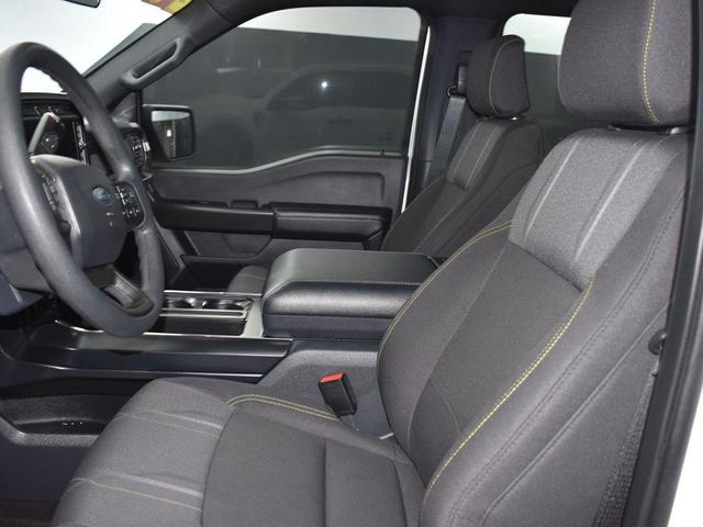 Photo of 2024 Oxford White Ford F-150