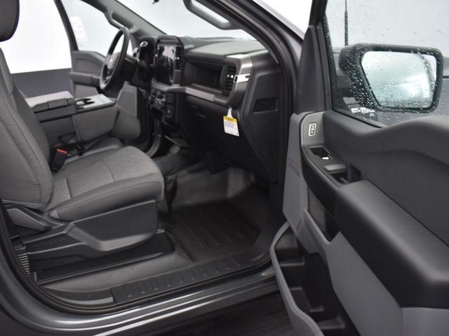 Photo of 2025 Carbonized Gray Metallic Ford F-150