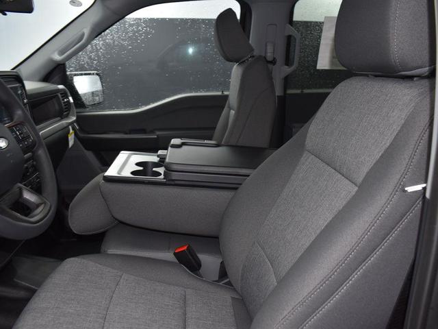 Photo of 2025 Carbonized Gray Metallic Ford F-150