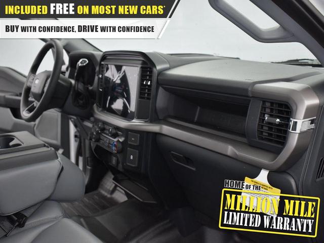 Photo of 2025 Oxford White Ford F-150