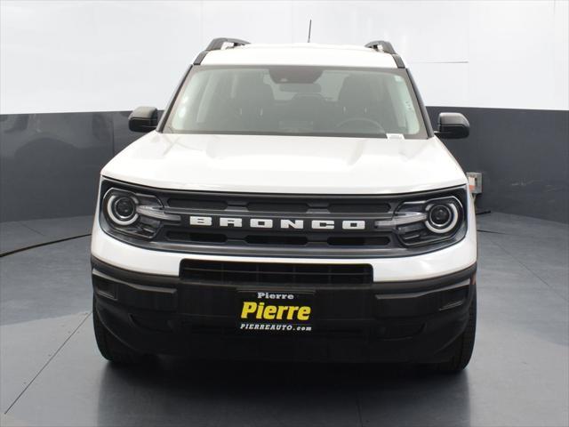 Photo of 2024 Oxford White Ford Bronco Sport