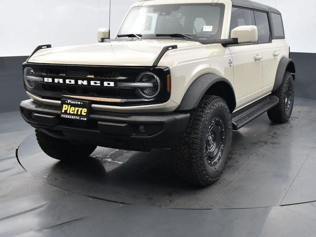 Photo of 2025 Desert Sand Ford Bronco
