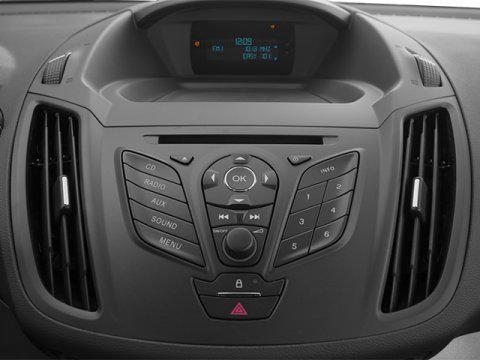 Photo of 2014 White Platinum Tricoat Ford Escape