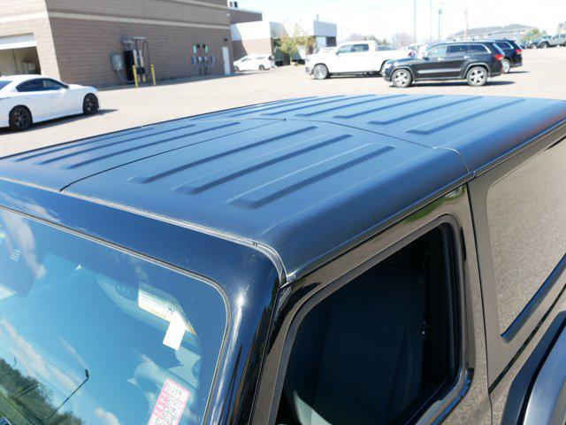 Photo of 2024 Black Clearcoat Jeep Wrangler
