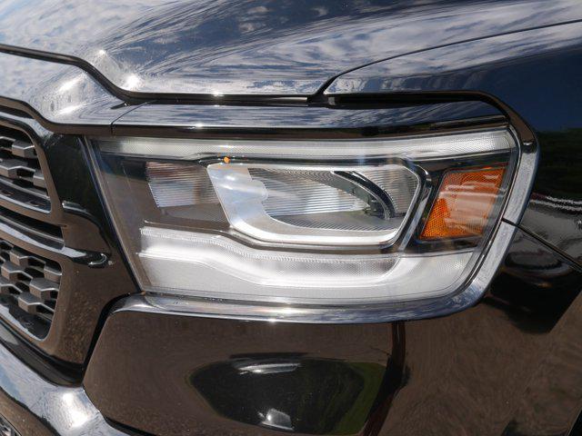 Photo of 2022 Diamond Black Crystal Pearlcoat RAM 1500