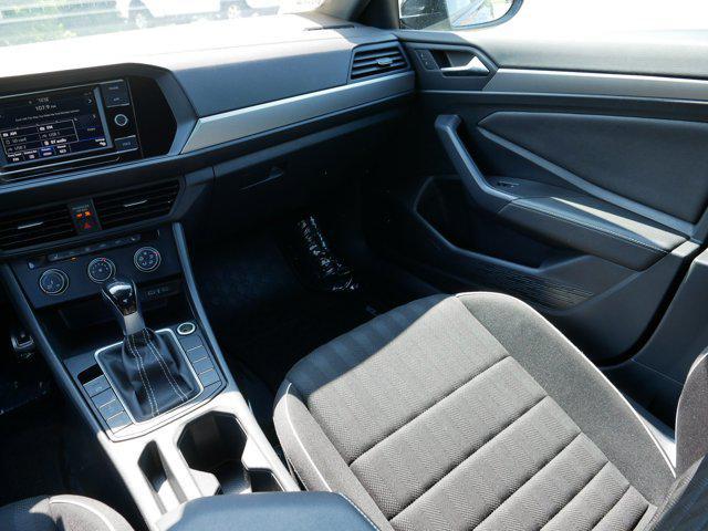 Photo of 2024 Deep Black Pearl Volkswagen Jetta