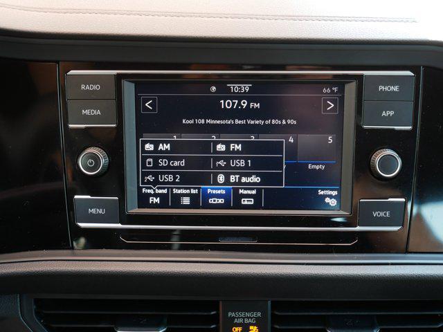 Photo of 2024 Deep Black Pearl Volkswagen Jetta