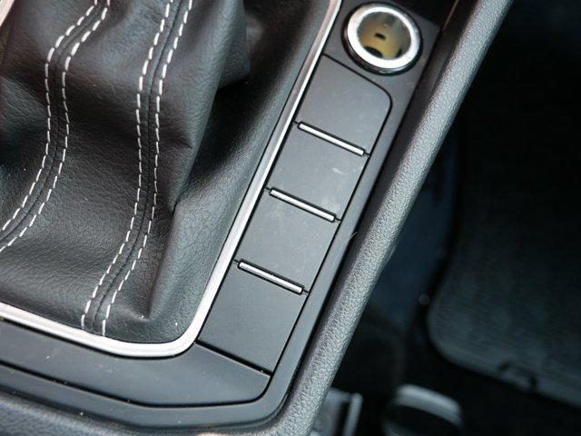 Photo of 2024 Deep Black Pearl Volkswagen Jetta