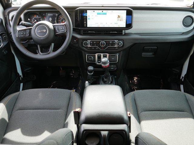 Photo of 2024 Bright White Clearcoat Jeep Wrangler