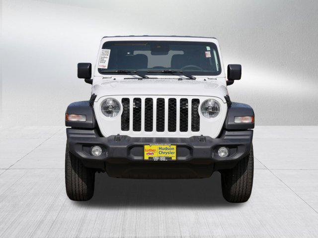Photo of 2024 Bright White Clearcoat Jeep Wrangler