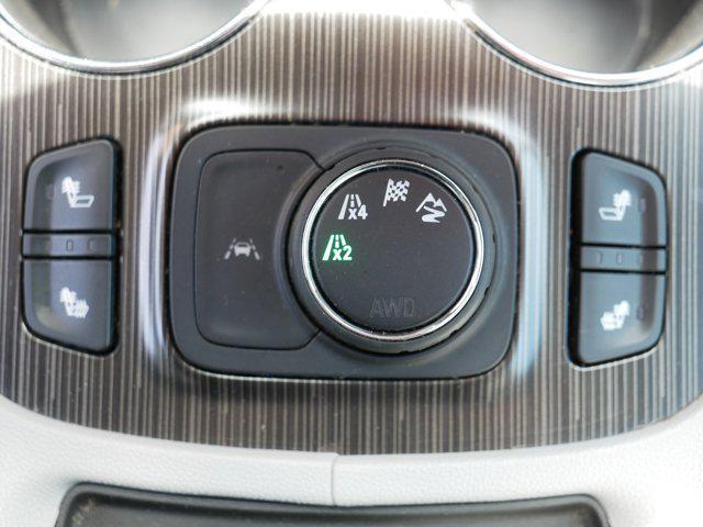 Photo of 2021 Summit White GMC Acadia