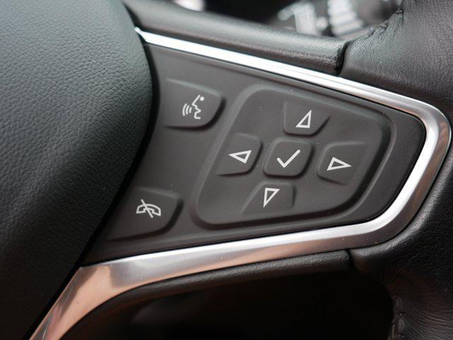 Photo of 2022 Summit White Chevrolet Equinox