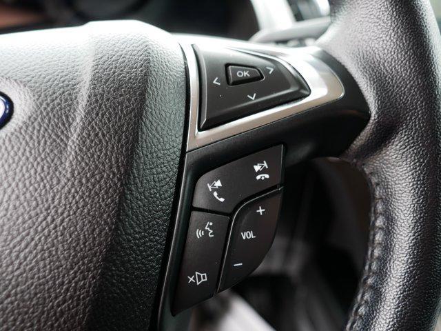 Photo of 2023 Carbonized Gray Metallic Ford Edge