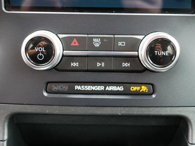 Photo of 2023 Carbonized Gray Metallic Ford Edge