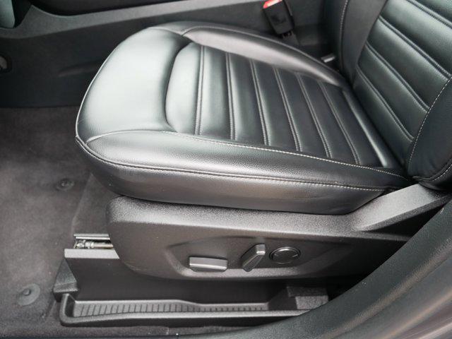 Photo of 2023 Carbonized Gray Metallic Ford Edge