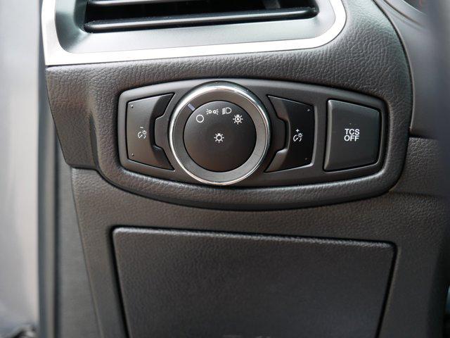 Photo of 2023 Carbonized Gray Metallic Ford Edge