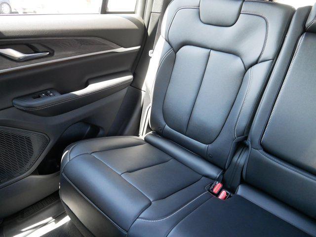 Photo of 2024 Velvet Red Pearlcoat Jeep Grand Cherokee